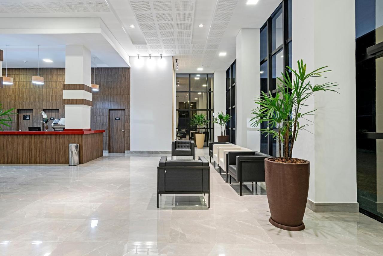 Slim Guarapuava Hotel Екстериор снимка