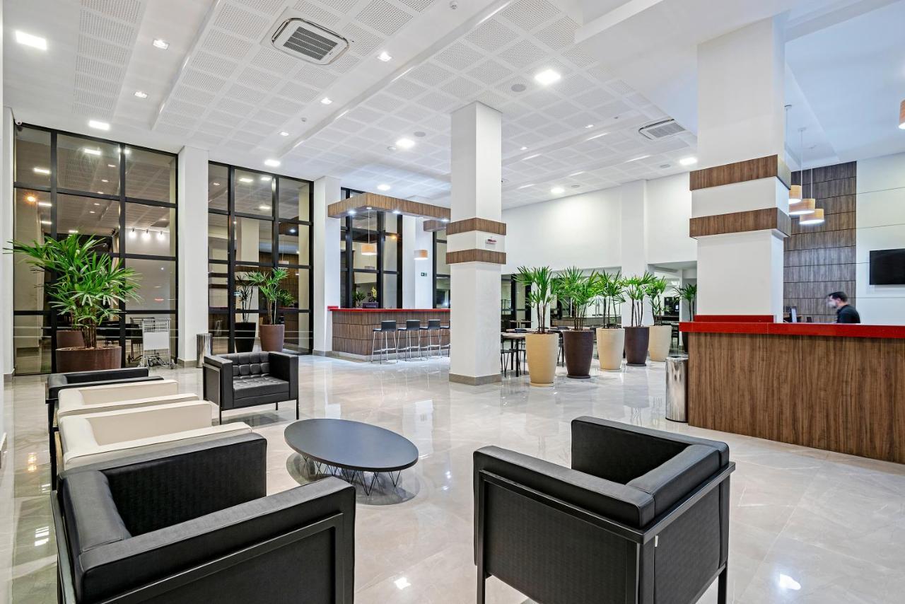 Slim Guarapuava Hotel Екстериор снимка