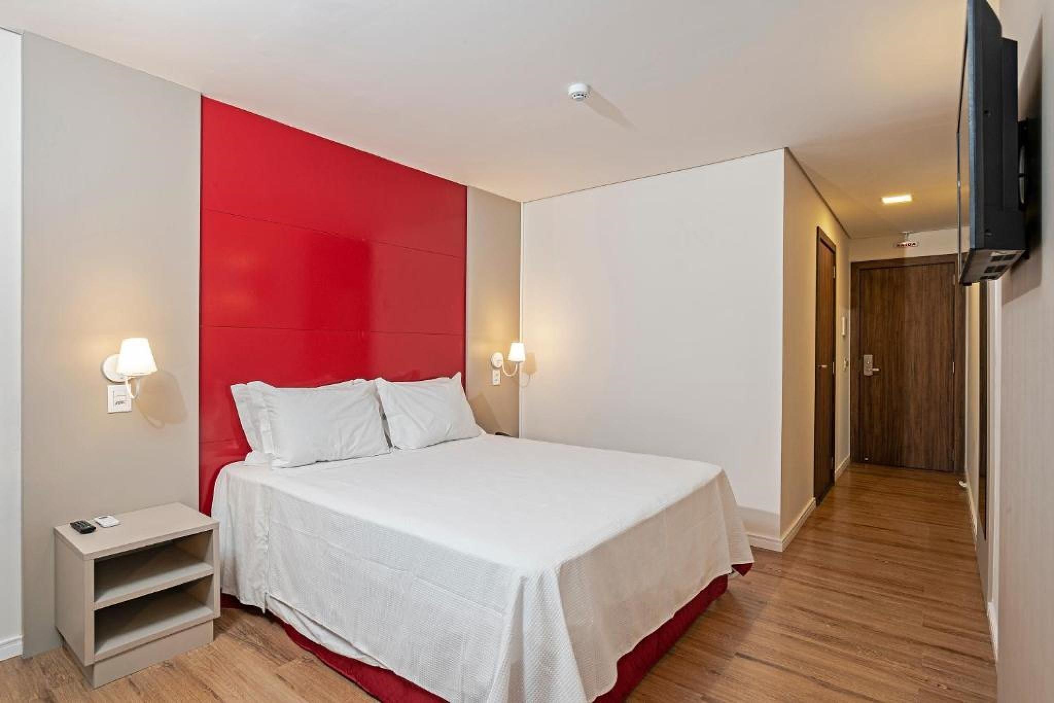 Slim Guarapuava Hotel Екстериор снимка
