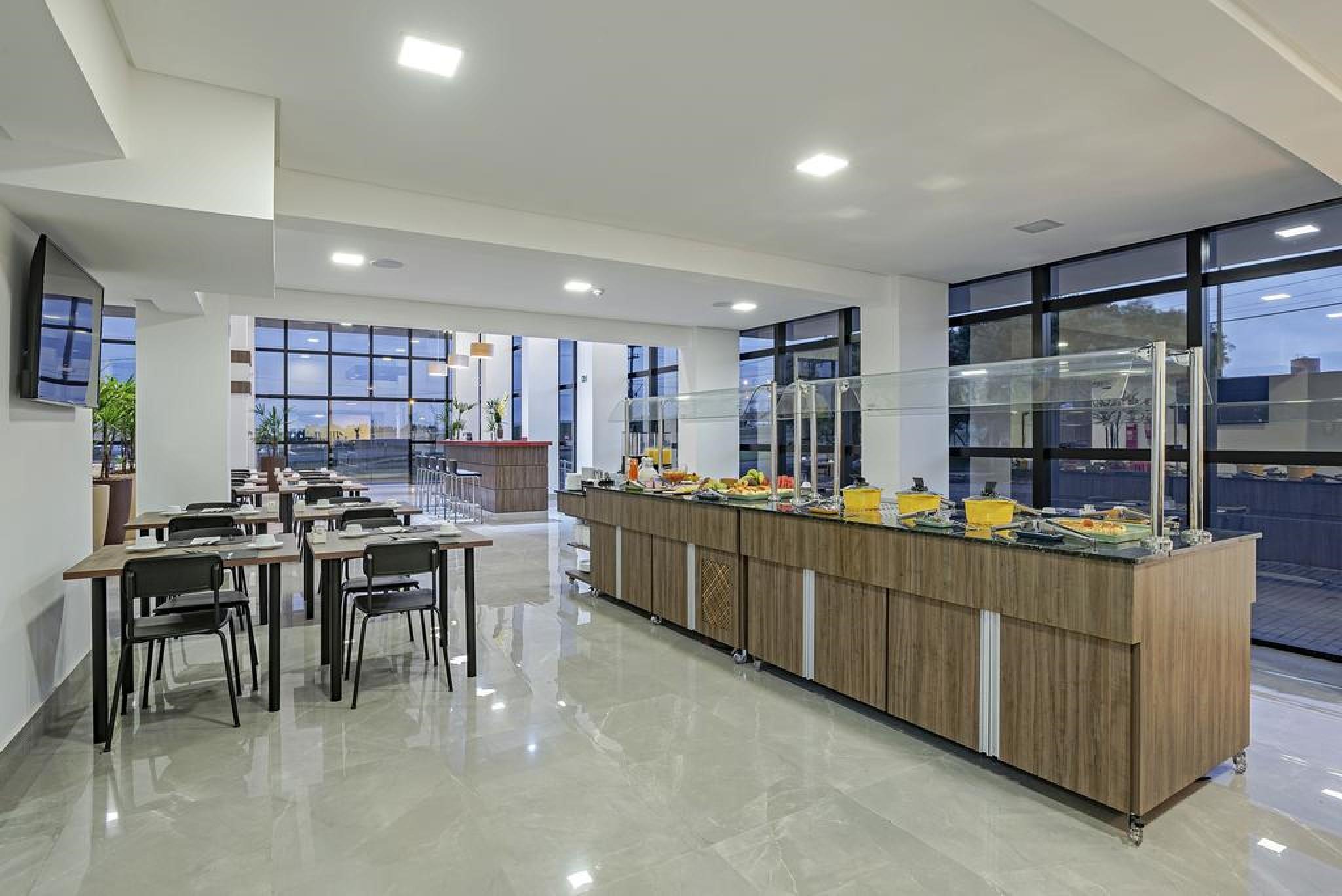 Slim Guarapuava Hotel Екстериор снимка