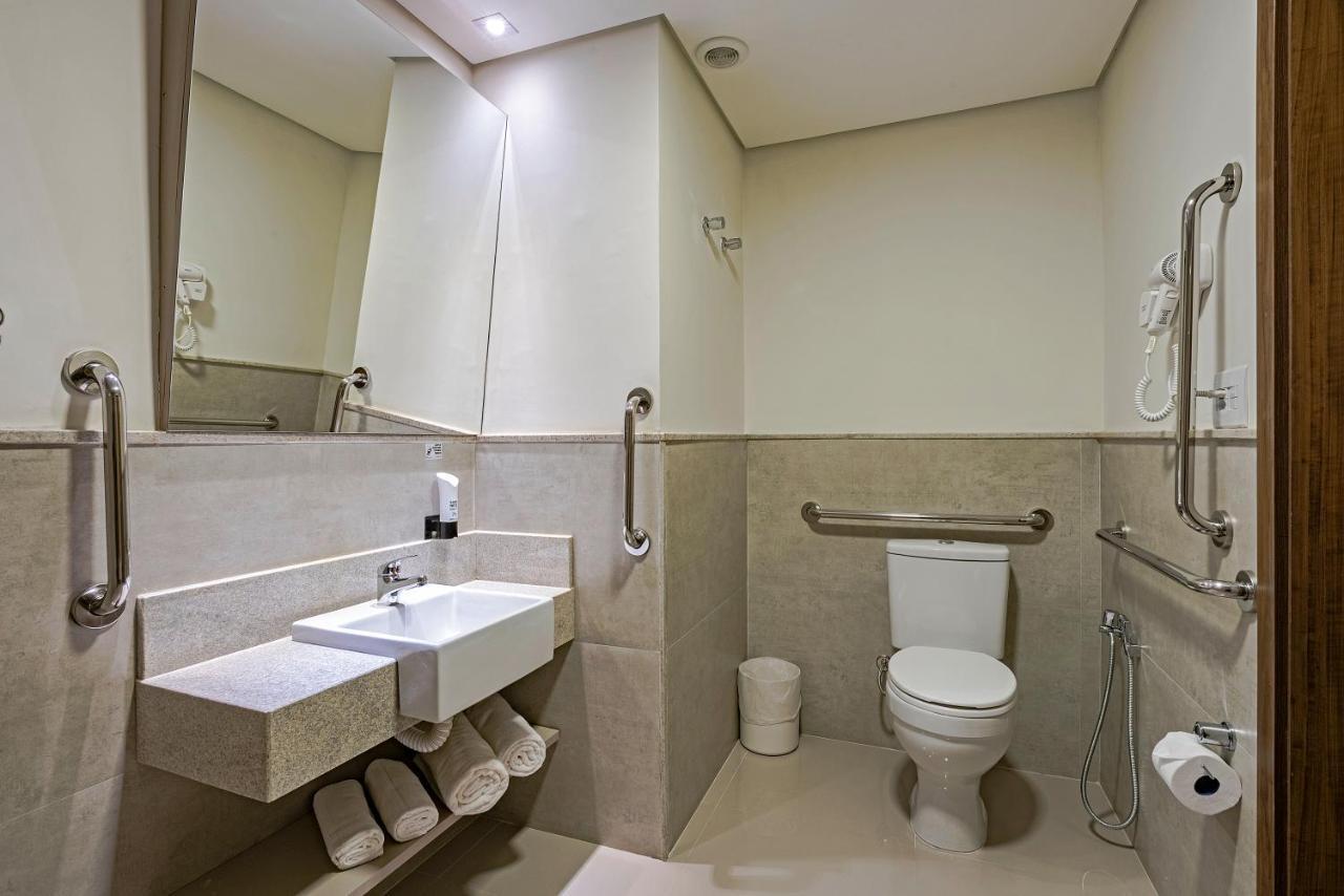 Slim Guarapuava Hotel Екстериор снимка