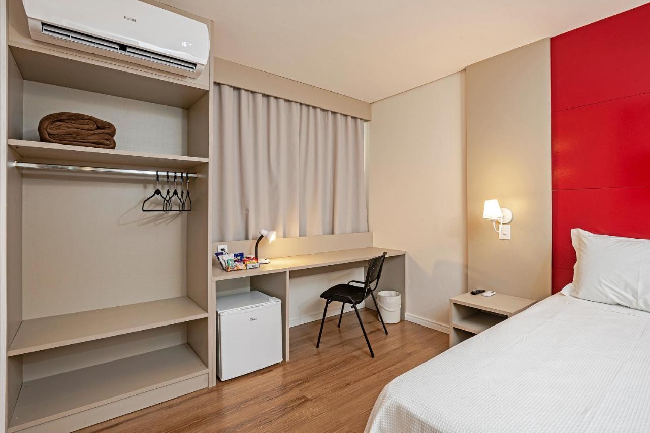 Slim Guarapuava Hotel Екстериор снимка